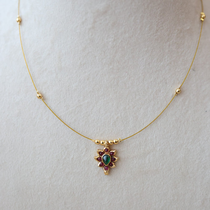 Antique invisible short necklace IN4565