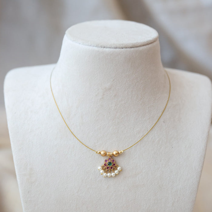 Antique invisible short necklace IN4567