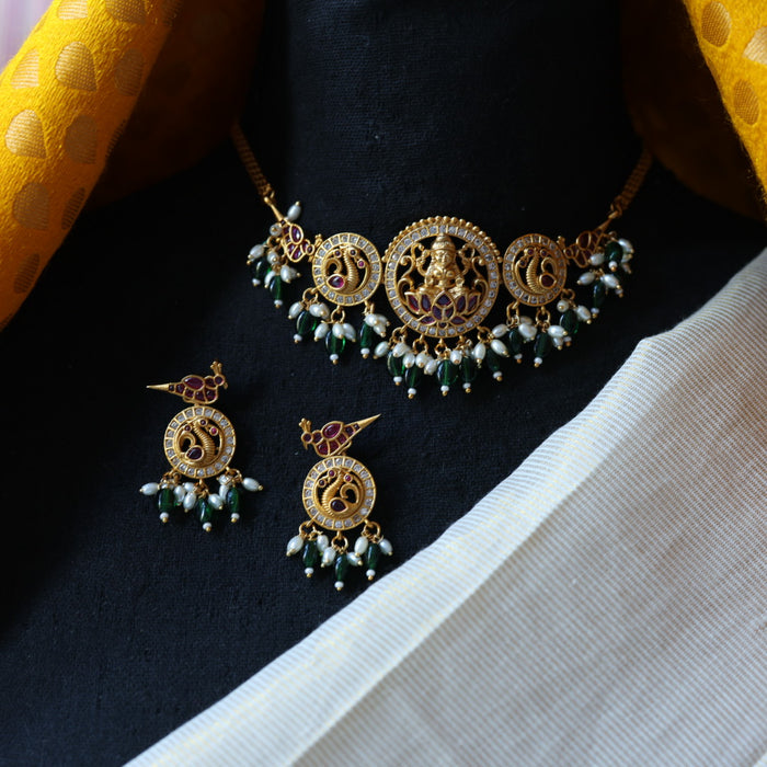 Antique green stone choker necklace and earrings CCB11144
