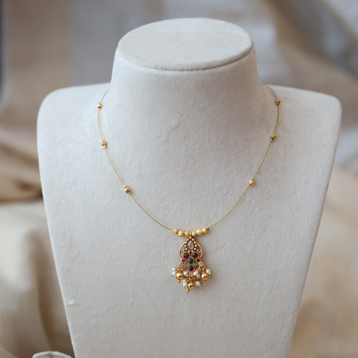 Antique invisible short necklace IN4569