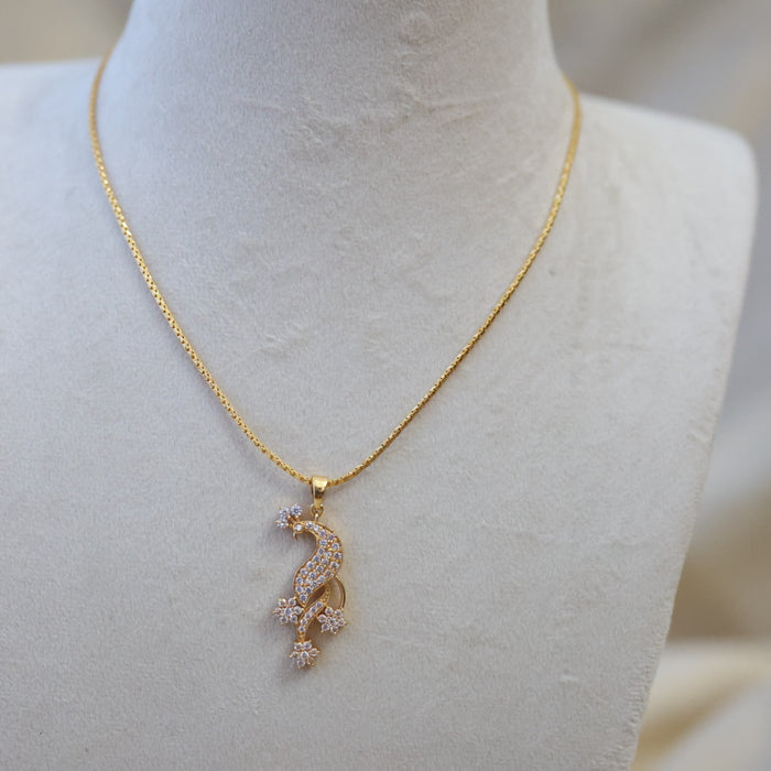 Heritage gold plated simple short chain with pendant  HC34566