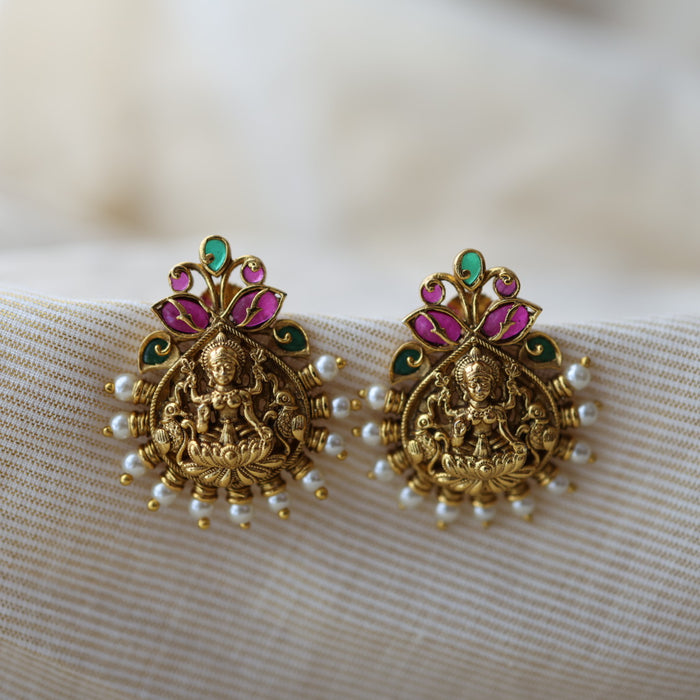 Antique gold plated ruby white stone studd earrings AS566