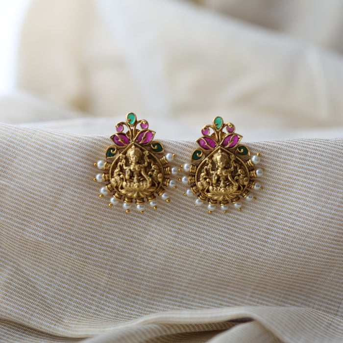Antique gold plated ruby white stone studd earrings AS566
