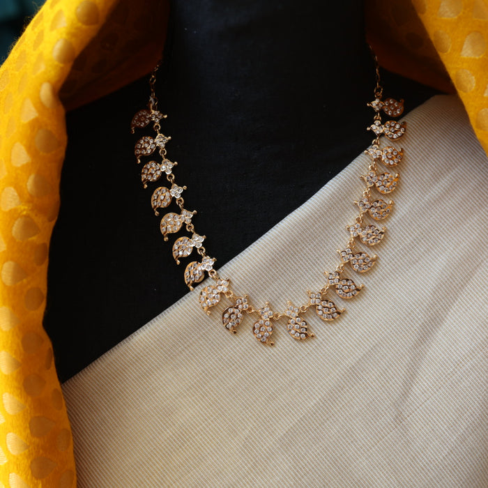 Heritage gold plated short necklace HP220