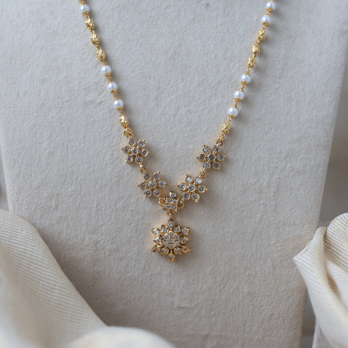 Heritage gold plated simple pearl short necklace H334