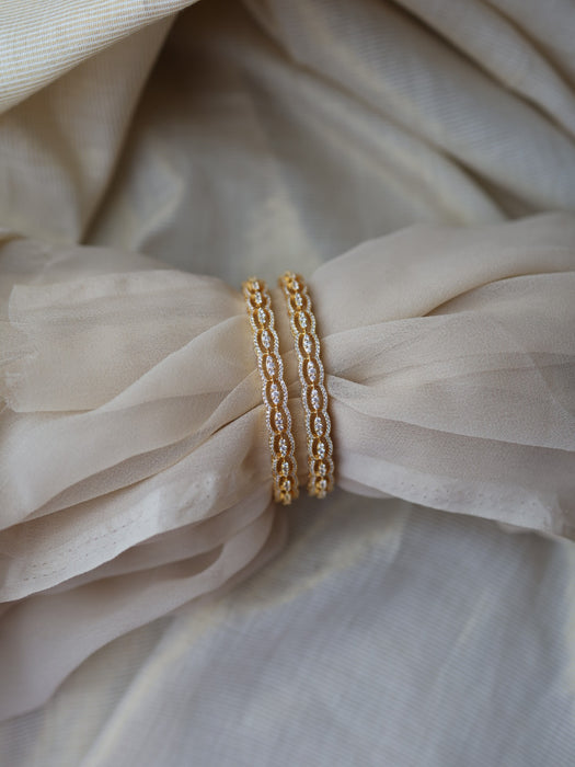 Heritage gold plated white stone bangle (1 set  of 2 bangles) HB7813