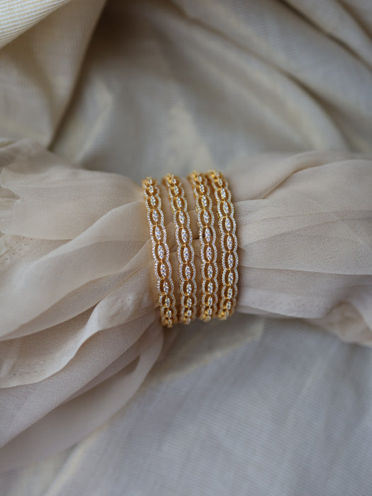 Heritage gold plated white stone bangle (1 set  of 2 bangles) HB7813