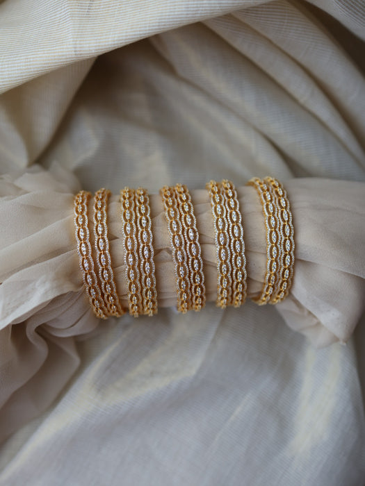 Heritage gold plated white stone bangle (1 set  of 2 bangles) HB7813