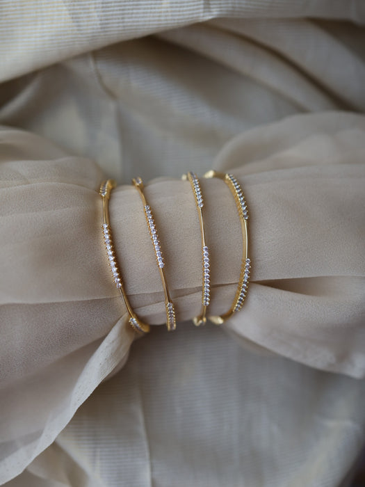 Heritage gold plated white stone bangle (1 set  of 2 bangles) HB721
