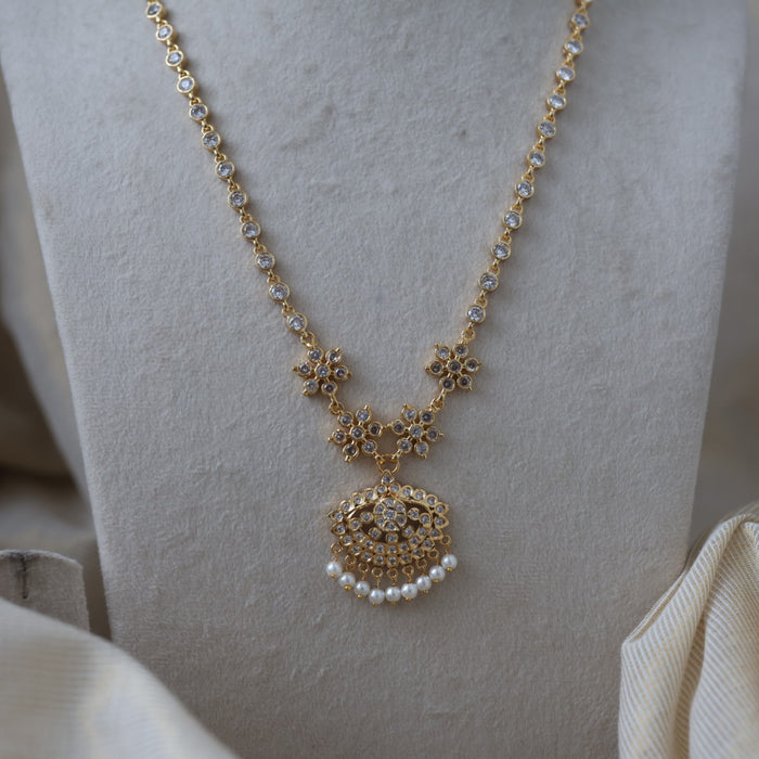Heritage gold plated short necklace H42333