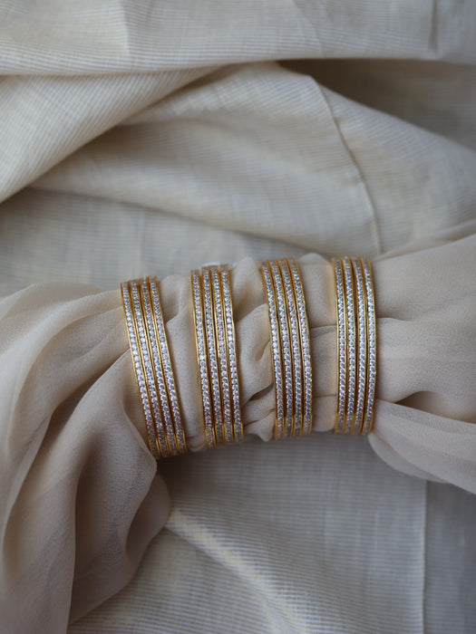 Heritage gold plated white stone bangle (1 set  of 4 bangles) HB2754