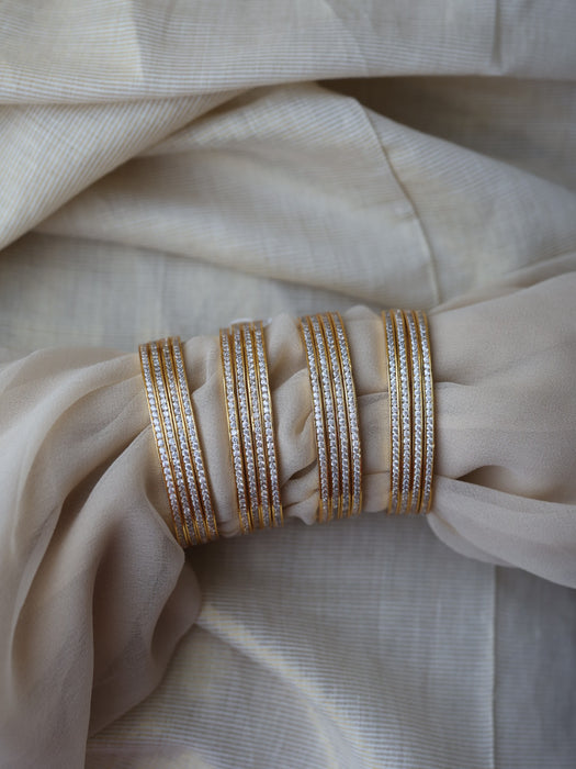 Heritage gold plated white stone bangle (1 set  of 4 bangles) HB2754