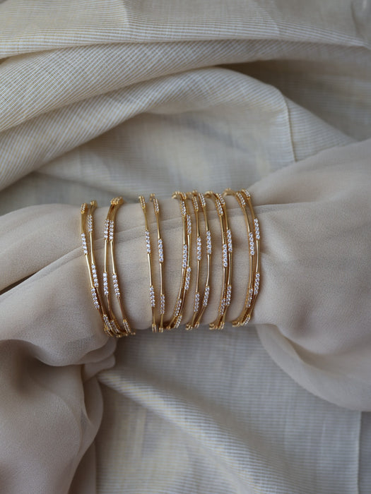 Heritage gold plated white stone bangle (1 set  of 2 bangles) HB265