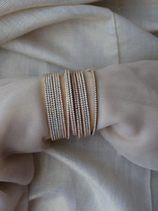 Heritage gold plated cloudy white stone bangle (1 set  of 4 bangles) HB212