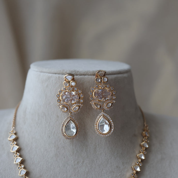 Kundan white stone short necklace with earrings MS2334