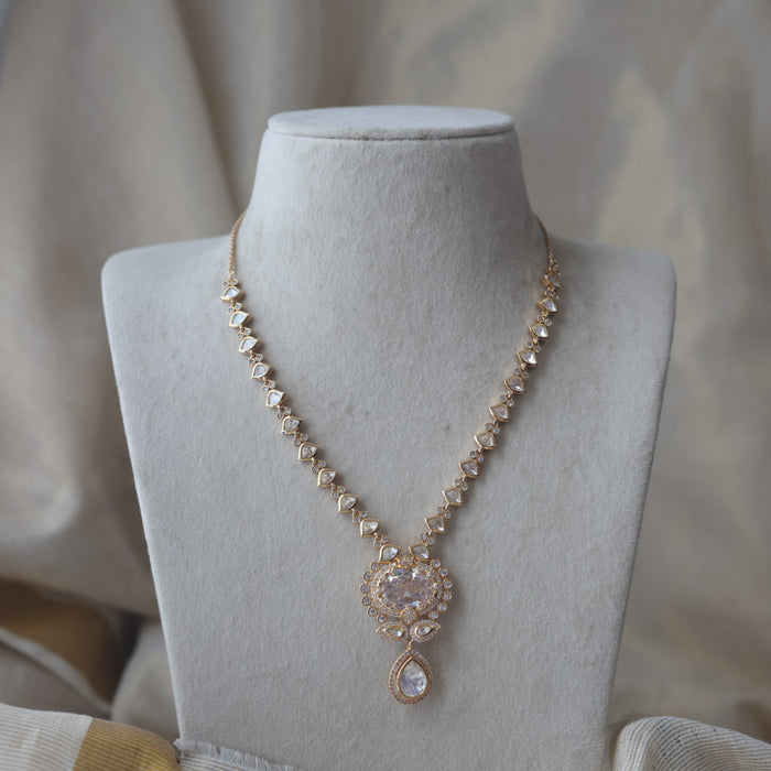 Kundan white stone short necklace with earrings MS2334