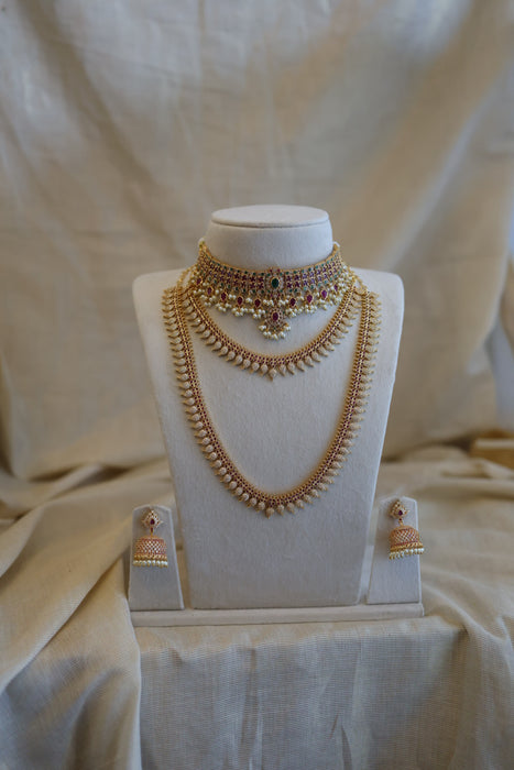 Heritage necklace set with earrings 5455