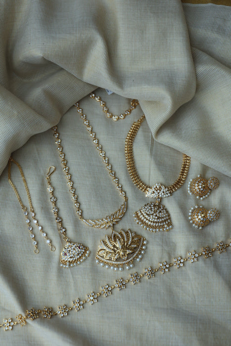 Heritage padakam set