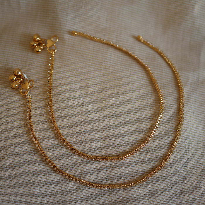 Heritage gold traditional simple stone anklet HAN326