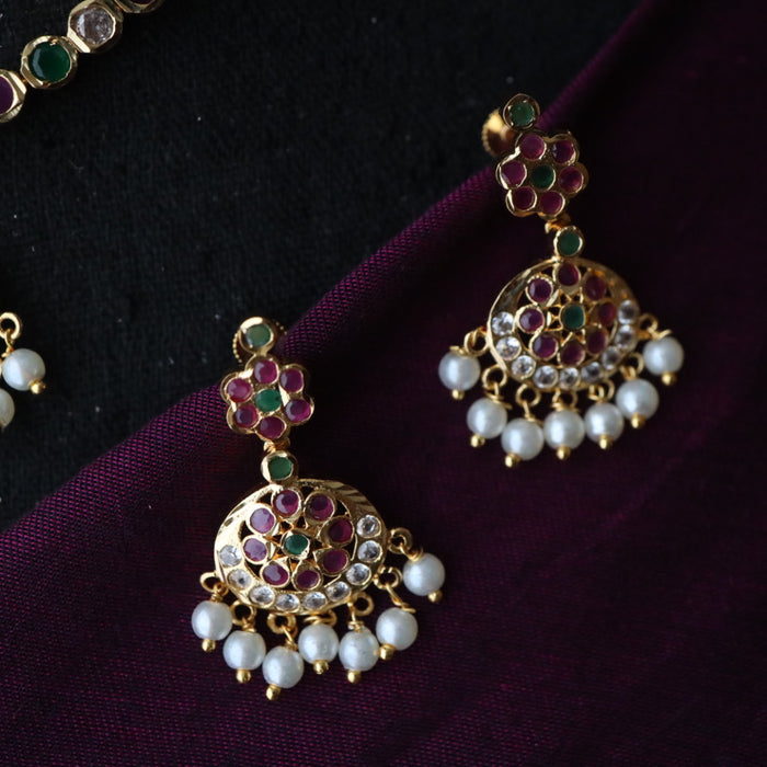 Heritage gold plated ruby green stone and pearl short necklace with earrings 1233443