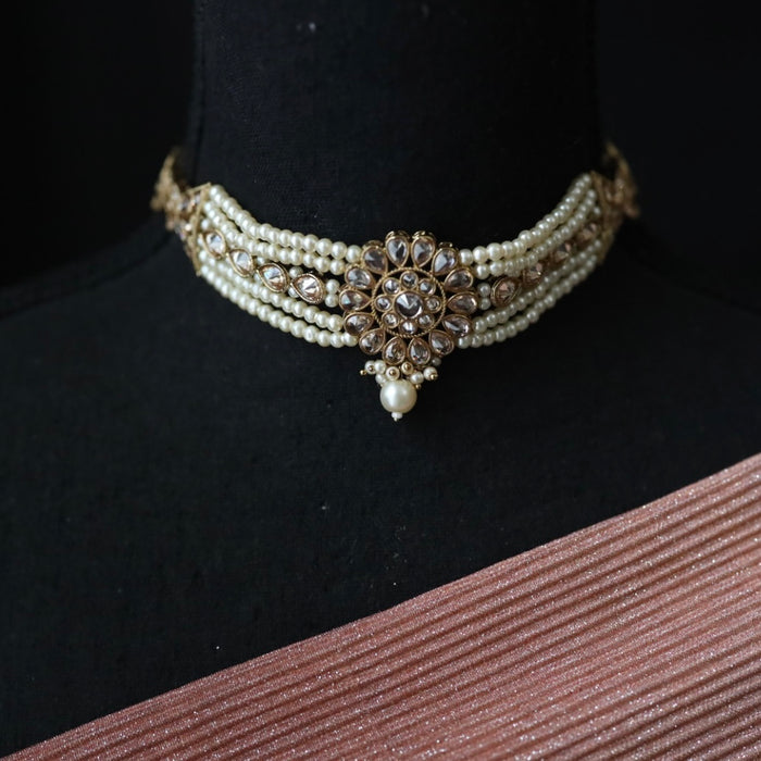 Trendy beads choker necklace with earrings and tikka 148654