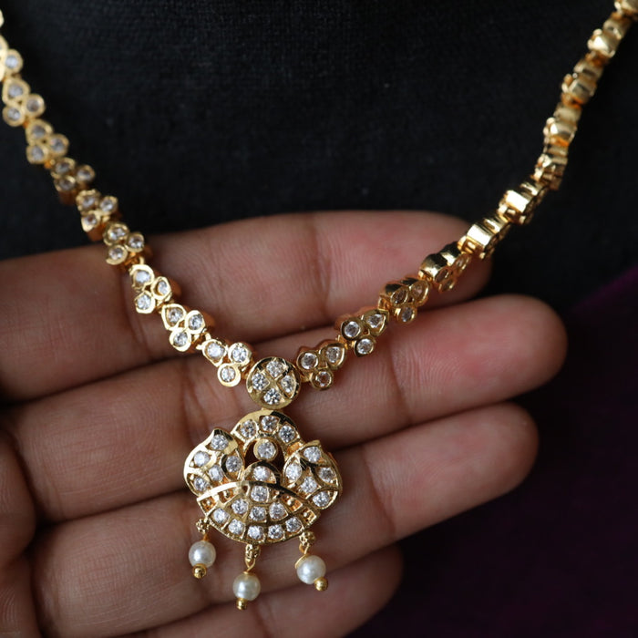 Heritage gold plated white stone and pearl short necklace HS003