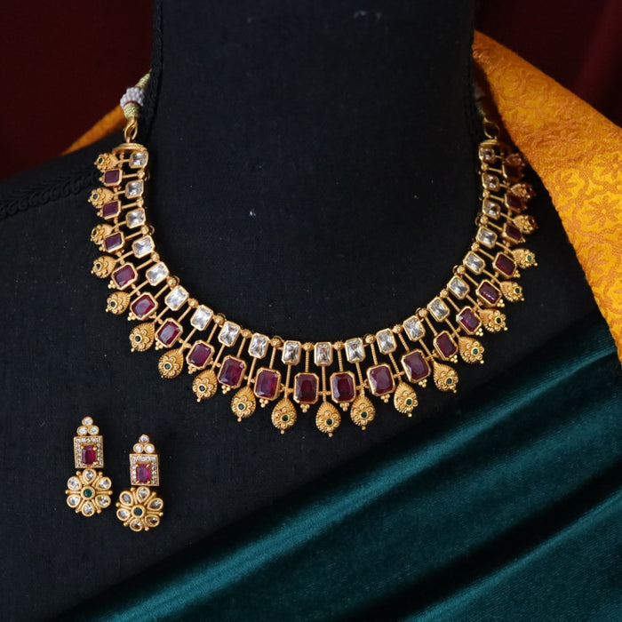 Antique short necklace with earrings 1445822