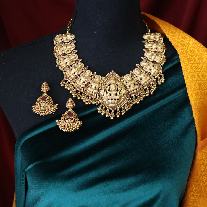 Antique short necklace with earrings 14460