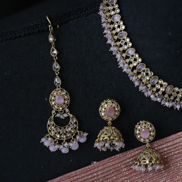 Trendy pink short necklace with earrings and tikka 148891