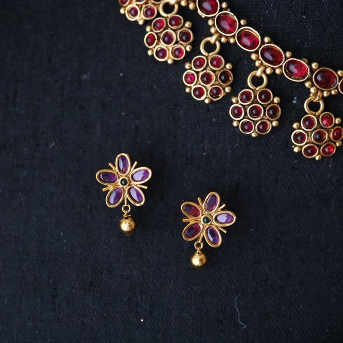 Antique ruby short necklace with earrings 16493