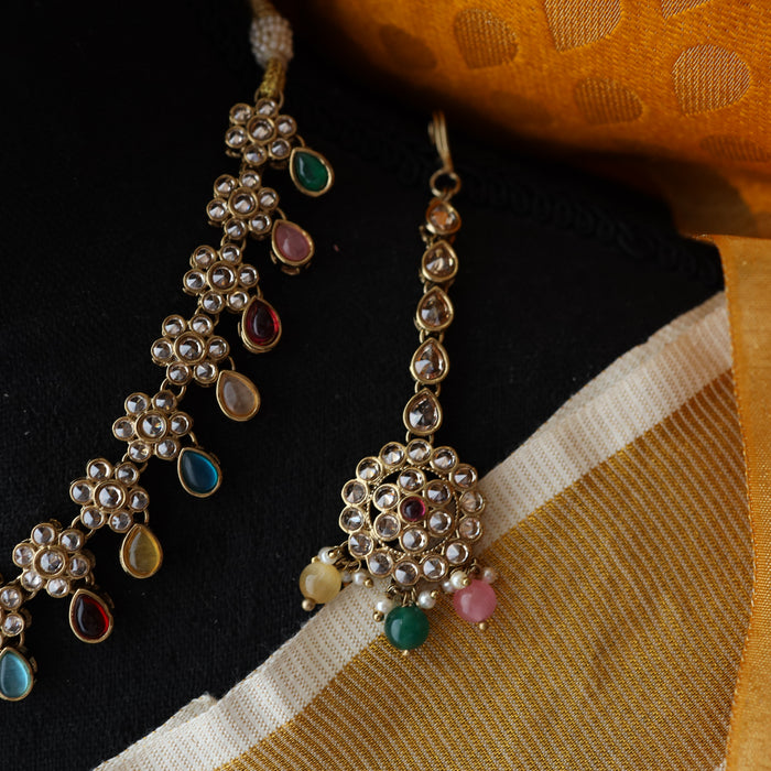 Trendy multi stone short necklace with earrings and tikka TM010