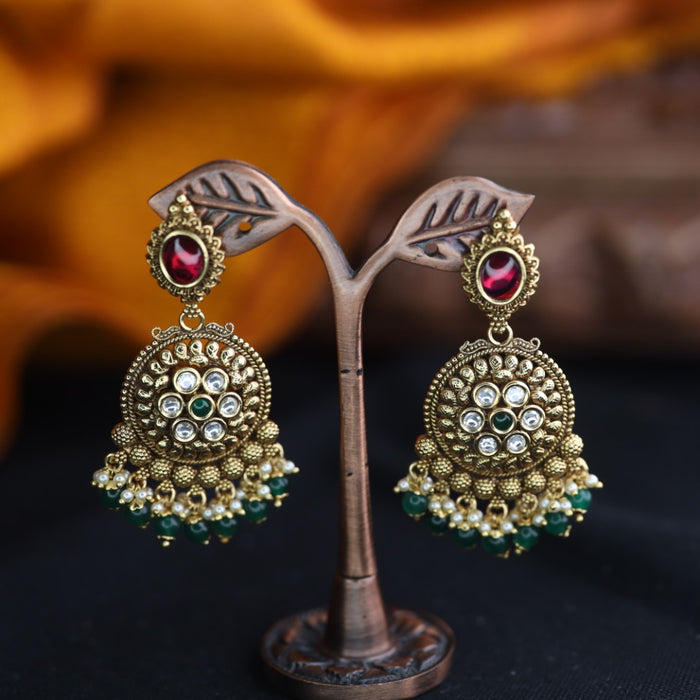 Antique green beads flat earrings 124670