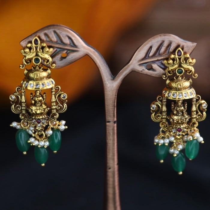 Antique green beads flat earrings 124671