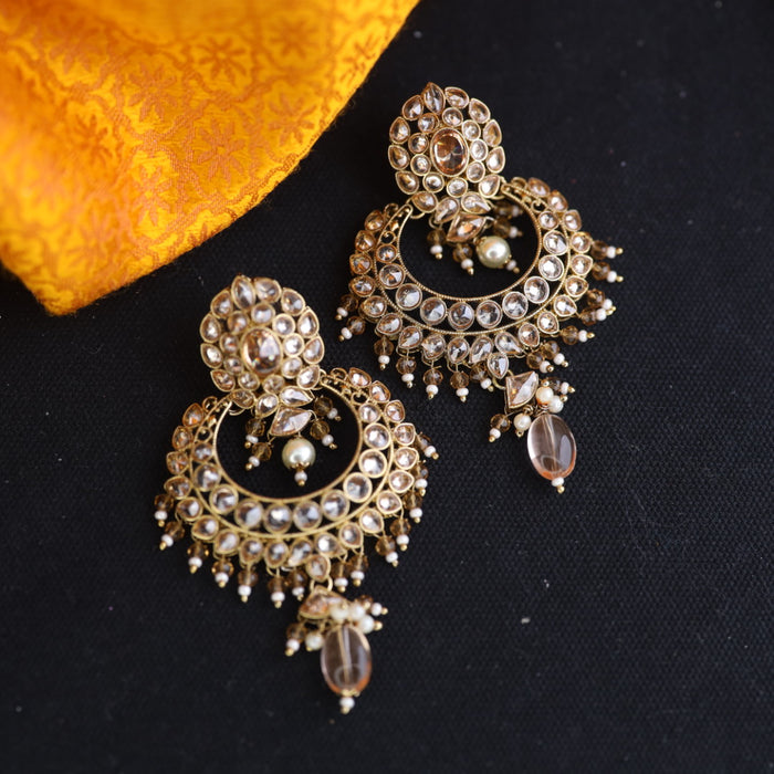 Trendy stones and pearl flat earrings 124676