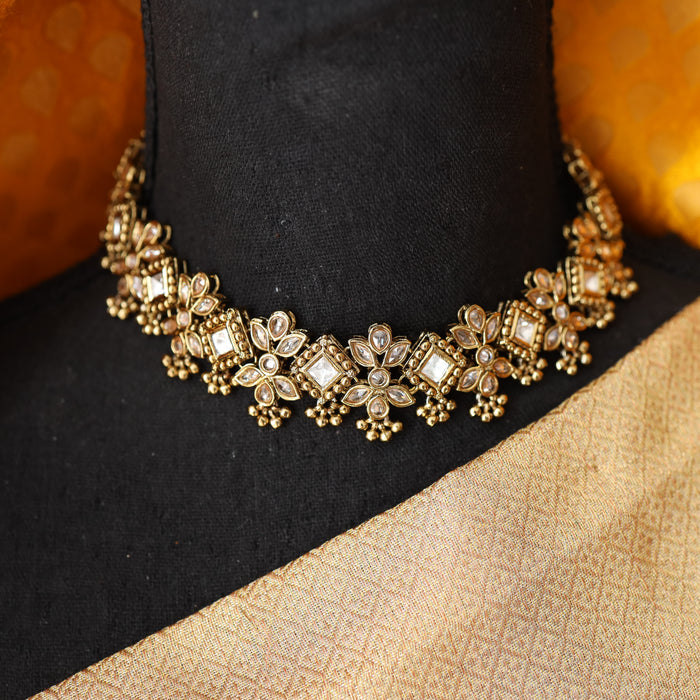 Trendy short necklace with jumka and tikka 88372112