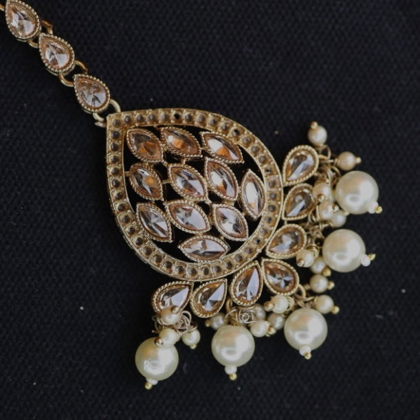 Trendy stone and pearl maang tikka 1121976