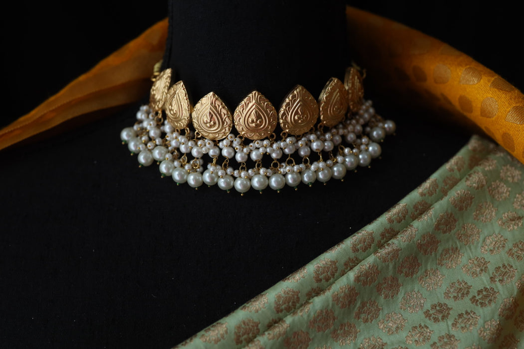 Trendy pearl choker necklace with earrings and tikka 1485575
