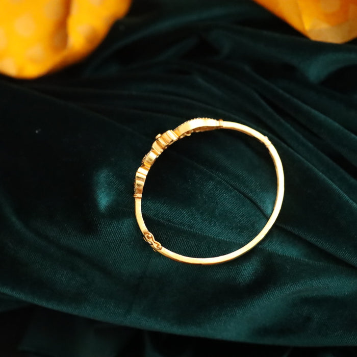 Antique simple bangle - open type- one size  104050