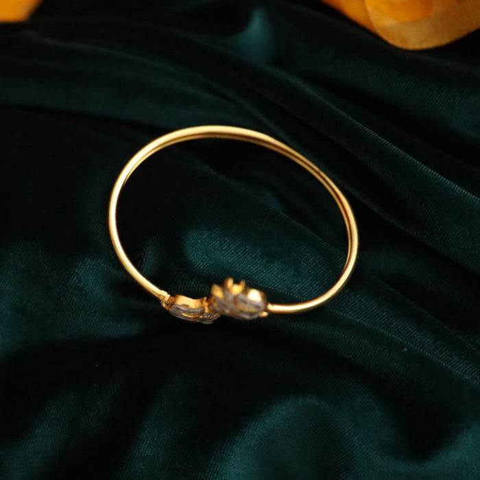 Antique simple bangle - open type- one size  104052