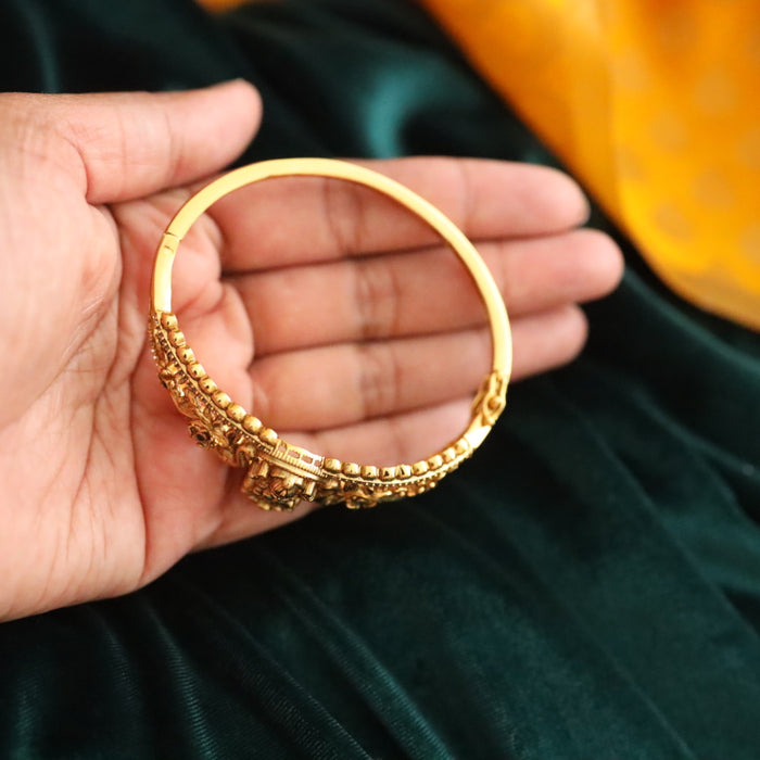 Antique simple bangle - open type- one size  104063