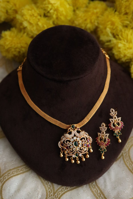 Heritage gold plated short necklace with earrings 13449