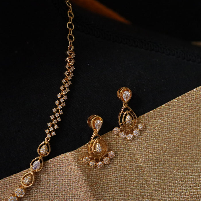 Heritage gold plated short necklace with earrings 13457