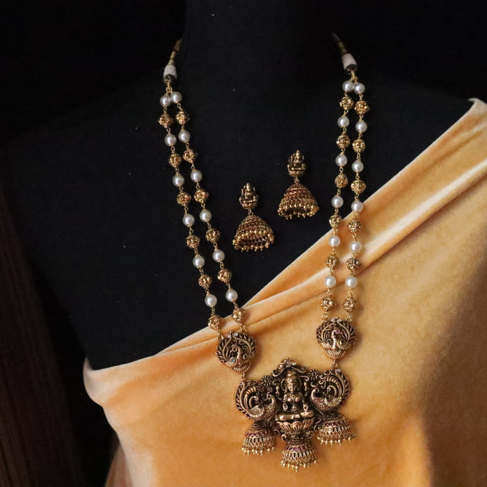 Antique pearl long necklace and earrings 143611