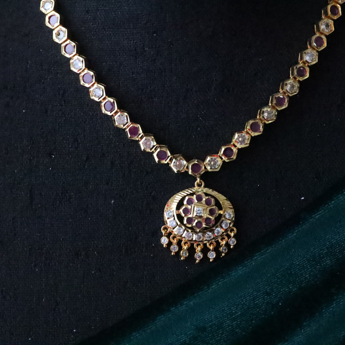 Heritage gold plated ruby white stone short necklace 15846