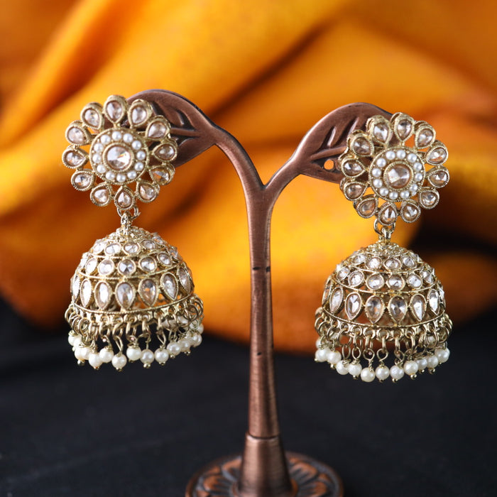 Trendy pearl jumka earrings with tikka 124664