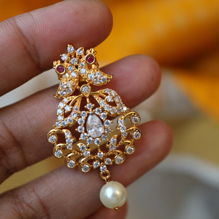 Heritage gold white stone studd earrings HS417