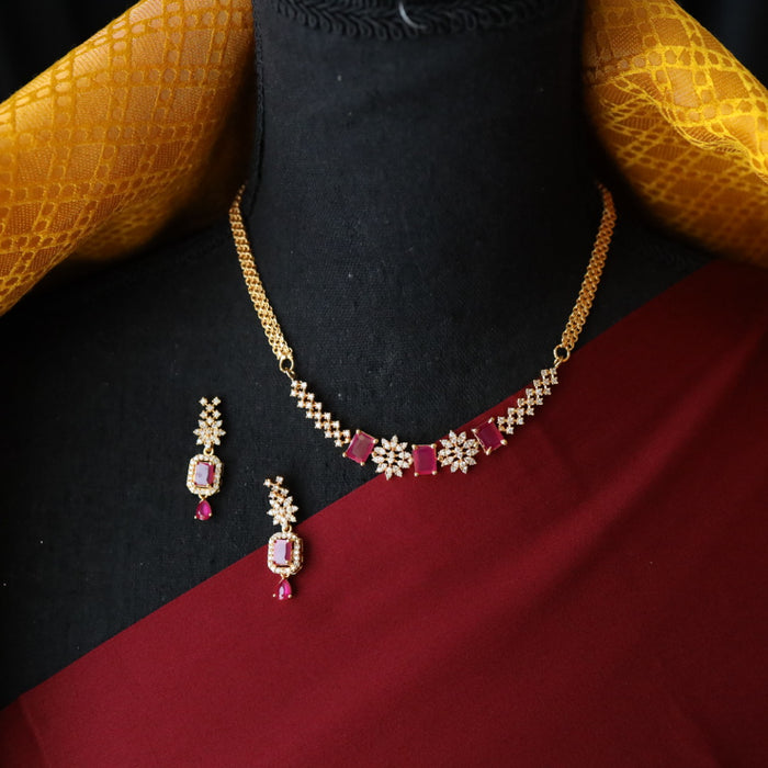 Heritage gold plated choker necklace with earrings TTH1001