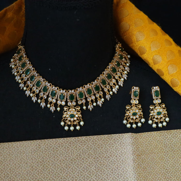 Antique green stone choker necklace with earrings 148550