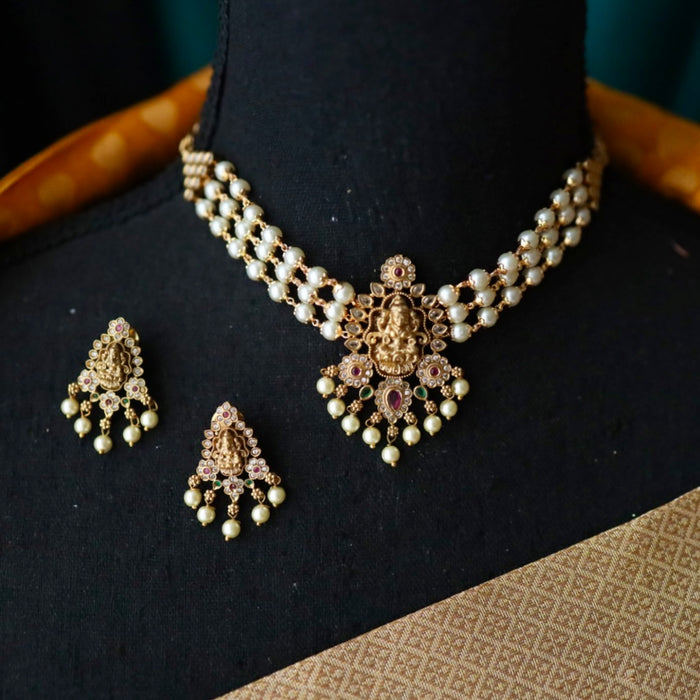 Padmini Antique choker necklace and earrings 46633