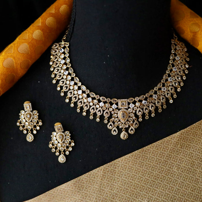 Antique white stone short necklace and earrings 46635